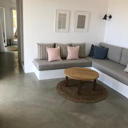 Theros 2 Apartment